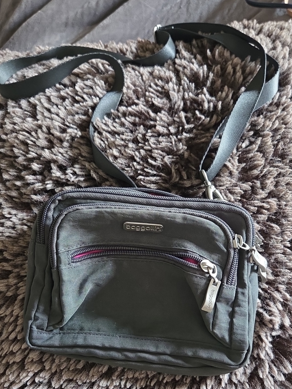 Baggallini Olive Green Multi-Zip Crossbody